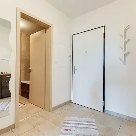 Apartment Stylish In Waltrovka