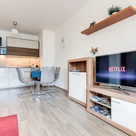 Apartment Stylish In Waltrovka *