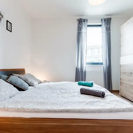 Stylish In Waltrovka Apartment Prague